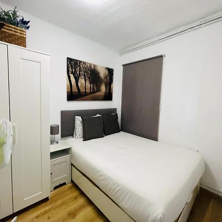 Beach Apartment Barca 6 Сан-Адріа-де-Бесос Екстер'єр фото