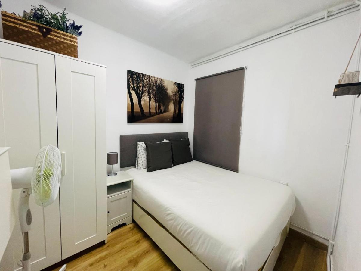 Beach Apartment Barca 6 Сан-Адріа-де-Бесос Екстер'єр фото